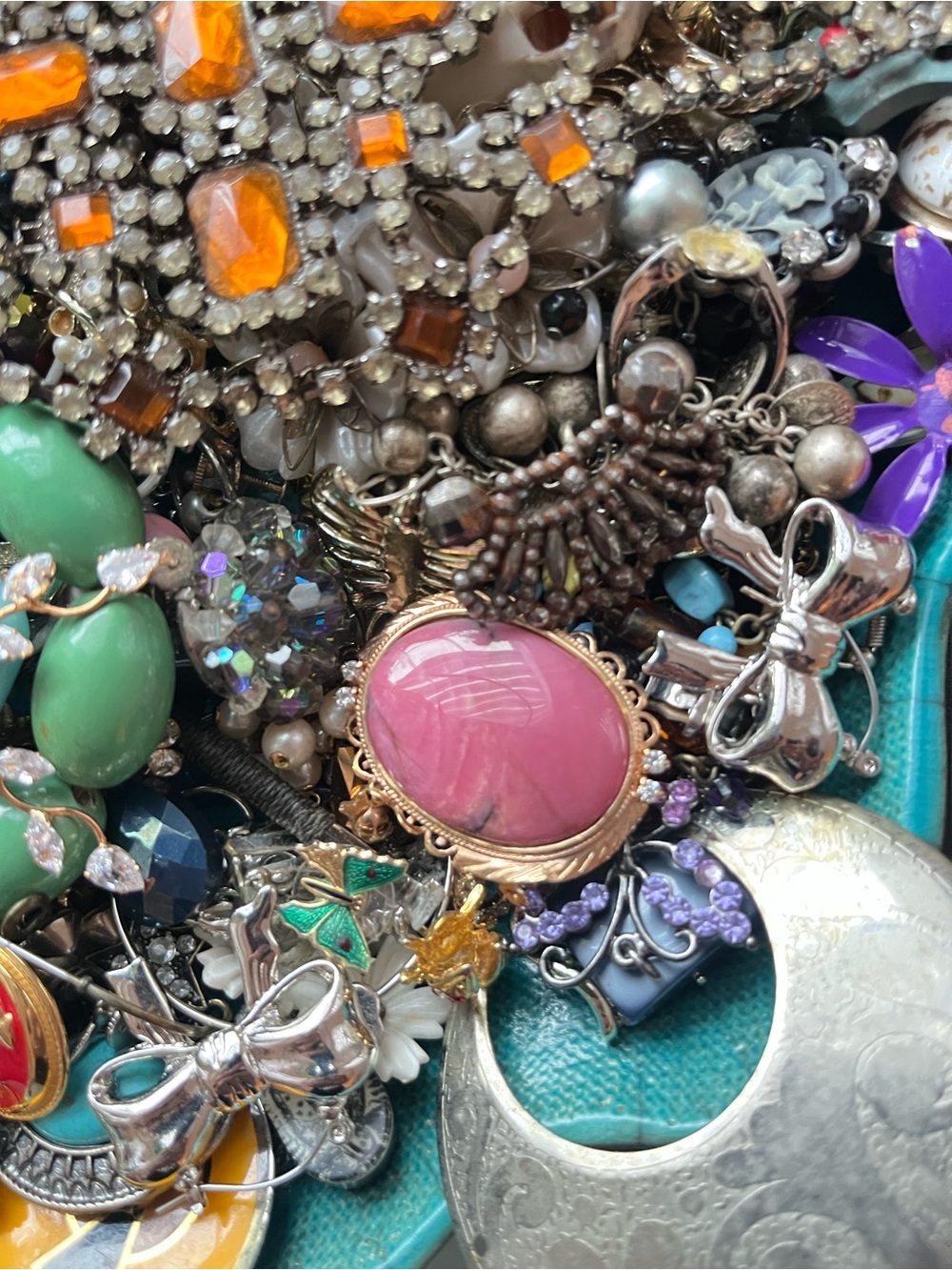 Vintage Junk Jewelry Parts Take-Out Boxes - Picture 2 of 16